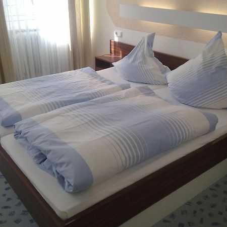 Hotel Diana Garni Бад Бертрих Стая снимка