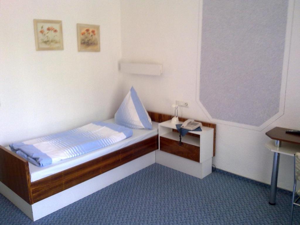 Hotel Diana Garni Бад Бертрих Стая снимка