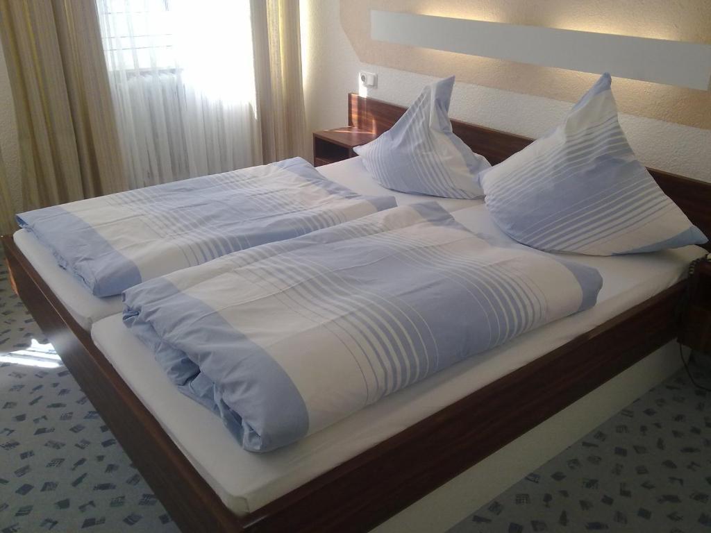 Hotel Diana Garni Бад Бертрих Стая снимка